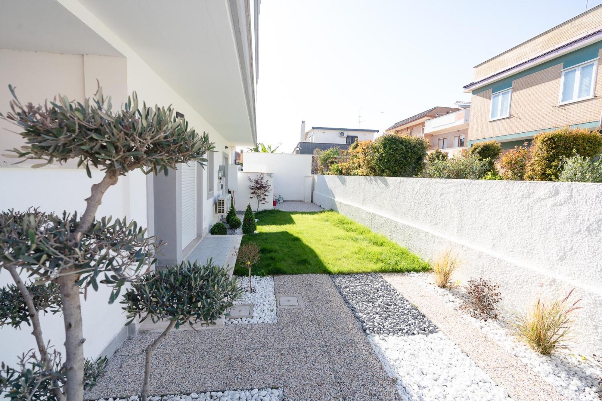 Airport Noa Modern Home Fiumicino Exterior photo